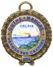 J B McDowell Outre Manche